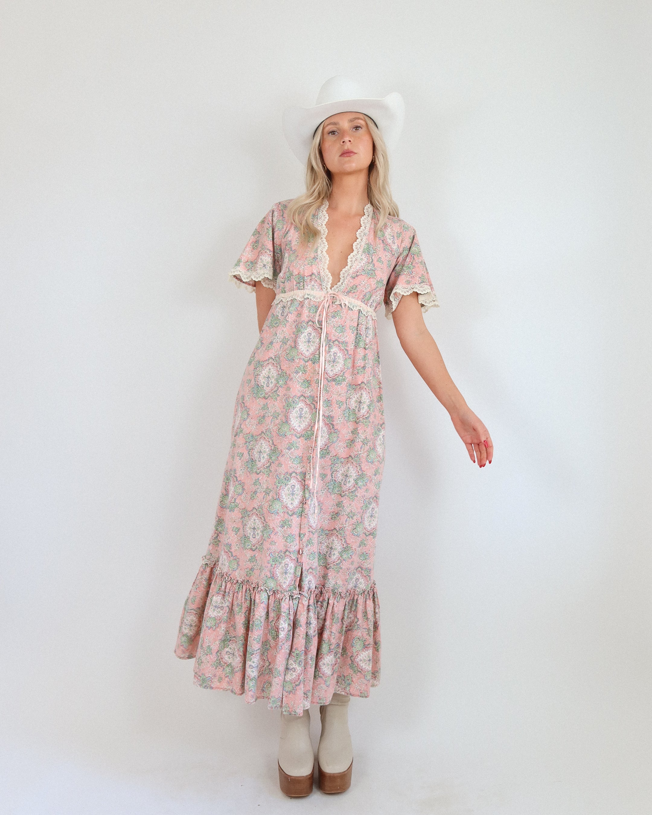 Vintaged 70's Floral Dress