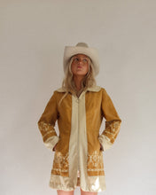 Load image into Gallery viewer, Stunning 70&#39;s Coat