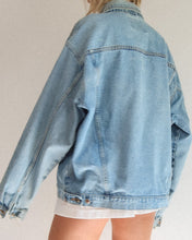 Load image into Gallery viewer, 90&#39;s Denim Jacket