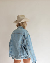 Load image into Gallery viewer, Vintage Lee Denim Jacket