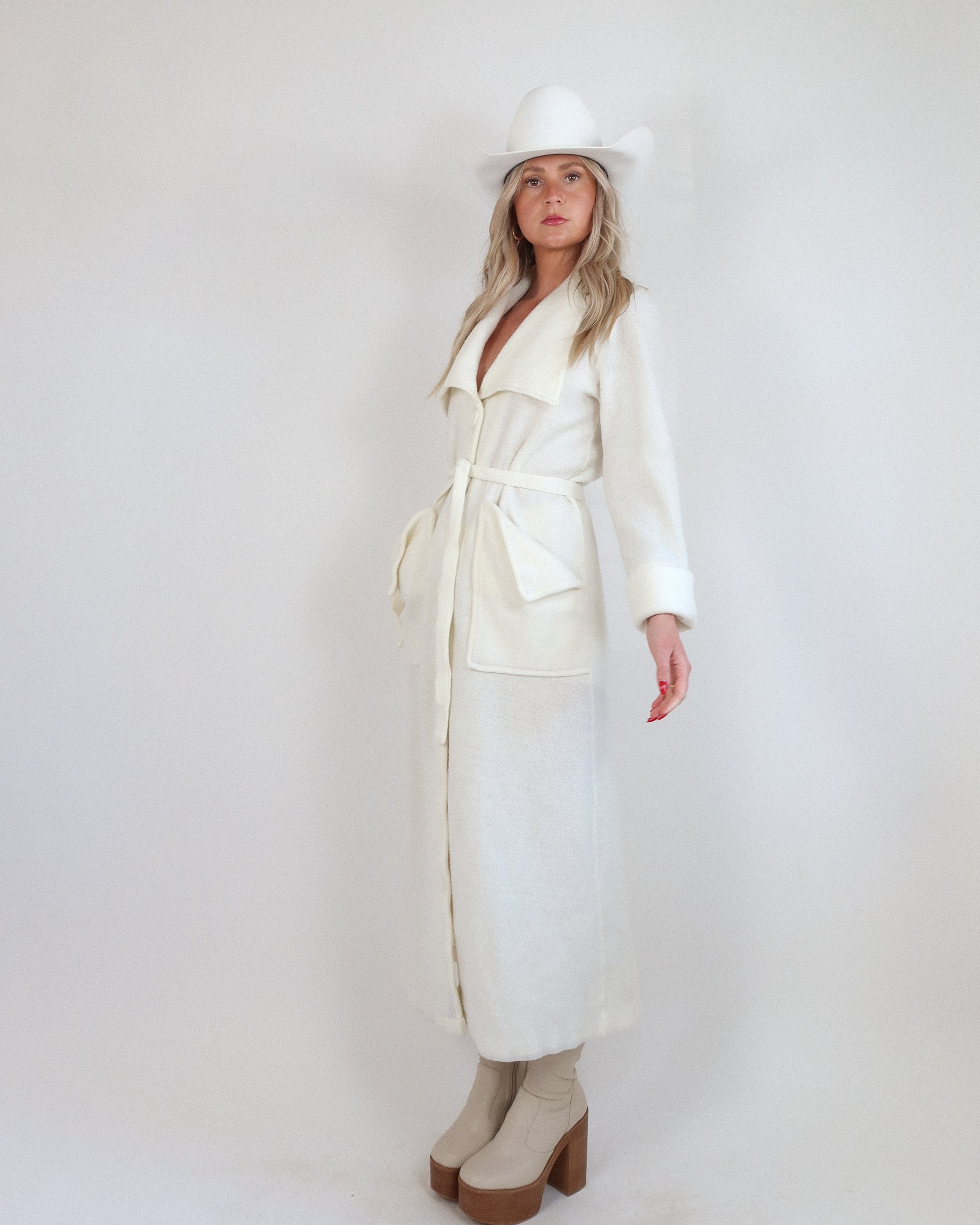Vintage White Cotton Coat / Robe