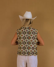 Load image into Gallery viewer, Vintage Vest