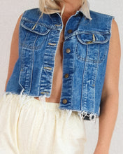 Load image into Gallery viewer, Vintage Lee Cropped Vest