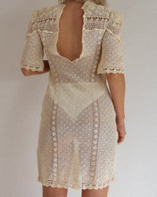 Load image into Gallery viewer, Stunning Vintage Lace Midi