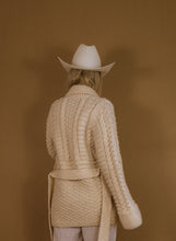 Load image into Gallery viewer, Vintage Hand Knit Chunky Sweater