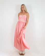 Load image into Gallery viewer, Vintage Silky Maxi Slip