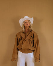 Load image into Gallery viewer, Vintage Gorgeous Carmel Leather Jacket