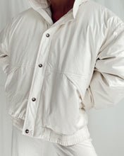 Load image into Gallery viewer, Vintage Down Puffer Jacket (S-L)