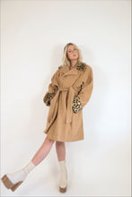 Load image into Gallery viewer, Vintage 60&#39;s Leopard Print Coat