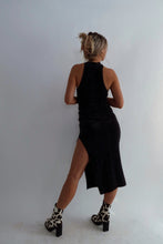 Load image into Gallery viewer, Metallic Bodycon Midi Dress (S)